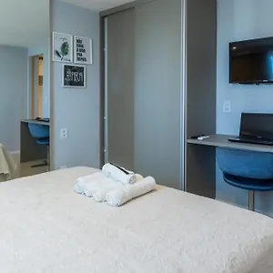 https://lindo-flat-em-boa-viagem-recem-reformado-e-perto-da-praia.hotels-in-recife.com